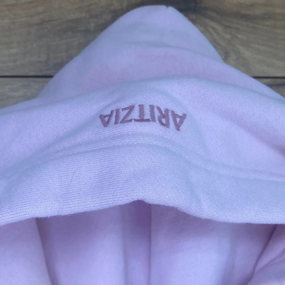 Aritzia Sweatfleece Megafit Pullover Hoodie - Picture 6 of 11